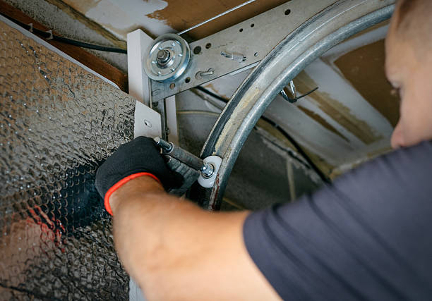 Affordable Garage Door solutions in Fairmount, IN